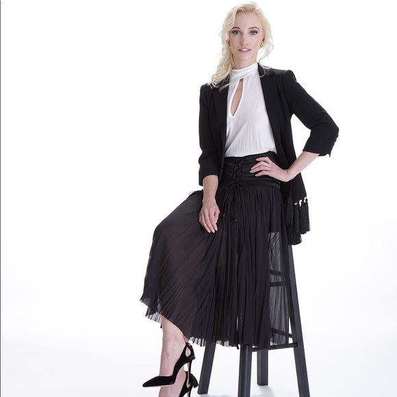 Meet your Posher, Charisse ๐๐ผโโ๏ธโฎ๏ธ๐ - Picture 9 of 16